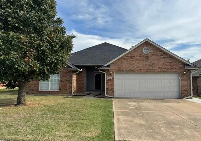 Photo 1 of Single family home for sale at 1800 Jordan Dr, Moore, OK 73160 | MLS# 1255643 | Listing updated on 2026-10-28