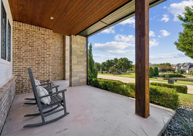 Photo 3 of Single family home for sale at 6308 Hazeltine Dr, Edmond, OK 73025 | MLS# 1255653 | Listing updated on 2026-10-28