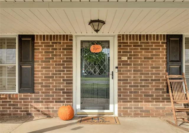 Photo 4 of Single family home for sale at 1506 W Ash St, El Reno, OK 73036 | MLS# 1255656 | Listing updated on 2026-10-28