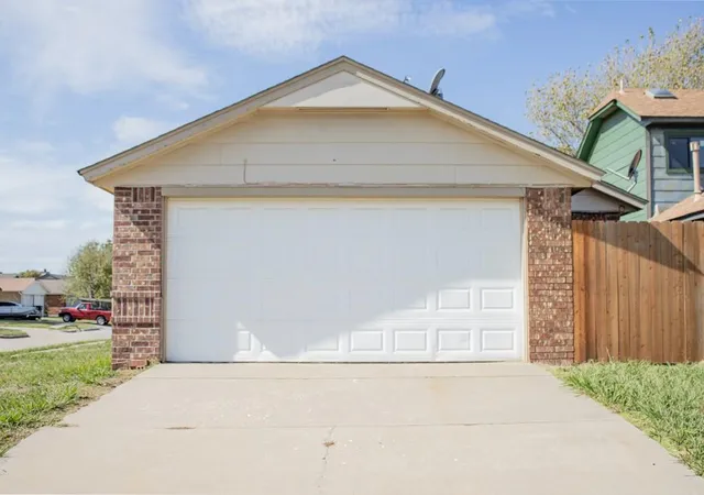 Photo 2 of Single family home for sale at 2146 Meench Dr, Oklahoma City, OK 73170 | MLS# 1255691 | Listing updated on 2026-10-28