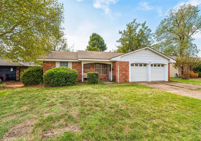Photo 1 of Single family home for sale at 706 E 26th Street, Edmond, OK 73013 | MLS# 1255699 | Listing updated on 2026-10-28