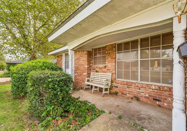 Photo 2 of Single family home for sale at 706 E 26th Street, Edmond, OK 73013 | MLS# 1255699 | Listing updated on 2026-10-28