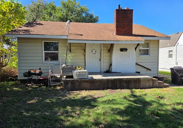 Single family home for sale at 1717 S Keeler Ave, Bartlesville, OK 74003 | MLS# 1255700