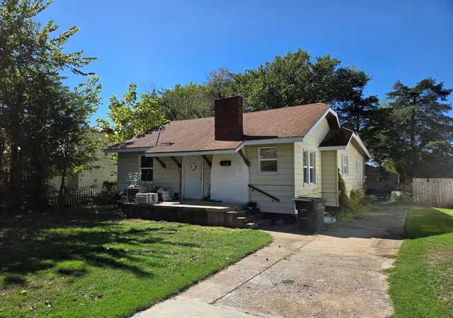 Photo 3 of Single family home for sale at 1717 S Keeler Ave, Bartlesville, OK 74003 | MLS# 1255700 | Listing updated on 2026-10-28