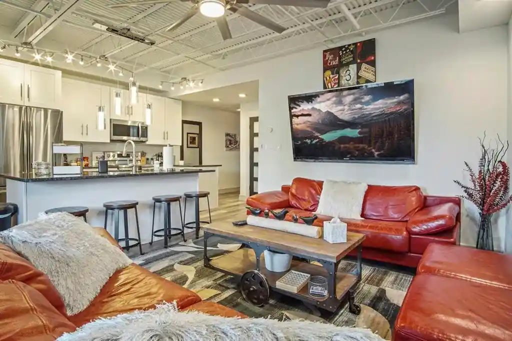 Listing Photo 1 - Condo for sale in 901 NW 7th St located at 901 NW 7th St, Oklahoma, OK 73106 - Unit #104