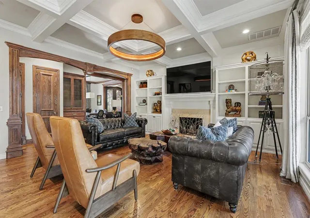 Photo 4 of Single family home for sale at 14017 Lost Crk Dr, Edmond, OK 73013 | MLS# 1255733 | Listing updated on 2026-10-30