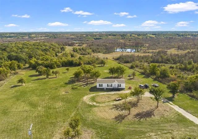Single family home for sale at 8762 Roundtree Rd, Sulphur, OK 73086 | MLS# 1255766