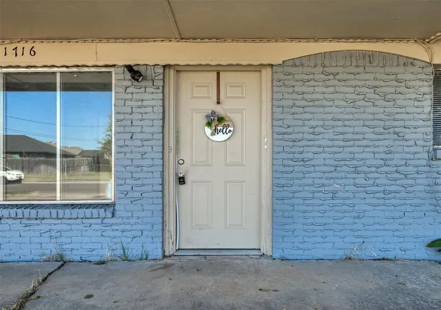 Photo 2 of Single family home for sale at 1716 Regency Blvd, Moore, OK 73160 | MLS# 1255787 | Listing updated on 2026-10-29