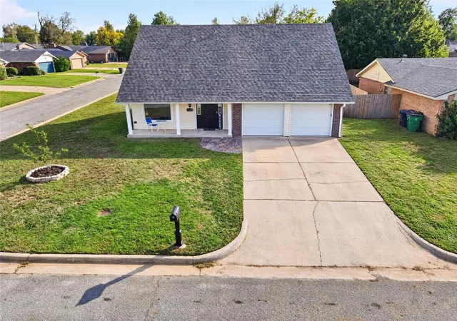 Photo 2 of Single family home for sale at 8500 Nw 90th Street, Oklahoma City, OK 73132 | MLS# 1255791 | Listing updated on 2026-10-29