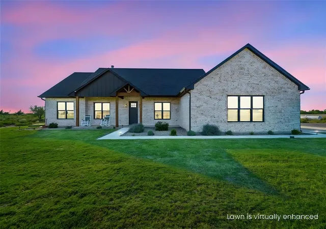 Single family home for sale at 15533 S County Rd 206, Blair, OK 73526 | MLS# 1255795