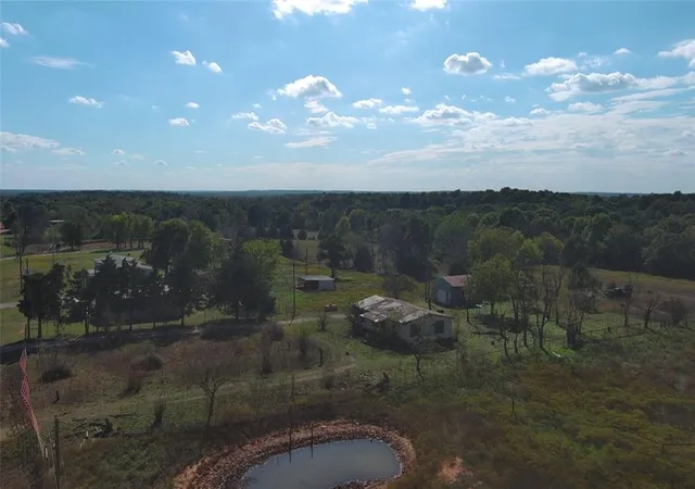 Photo 3 of Single family home for sale at 12411 Ns 3510 Rd, Seminole, OK 74868 | MLS# 1255799 | Listing updated on 2026-10-28