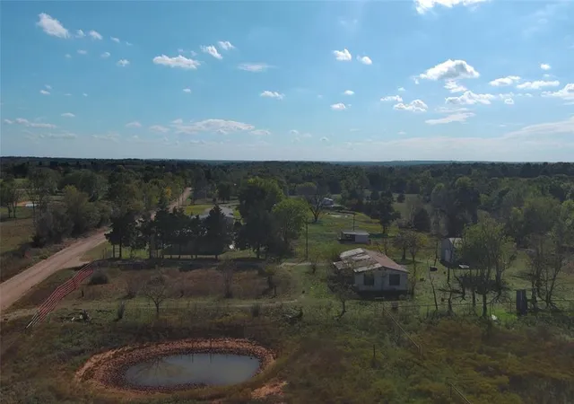 Photo 4 of Single family home for sale at 12411 Ns 3510 Rd, Seminole, OK 74868 | MLS# 1255799 | Listing updated on 2026-10-28