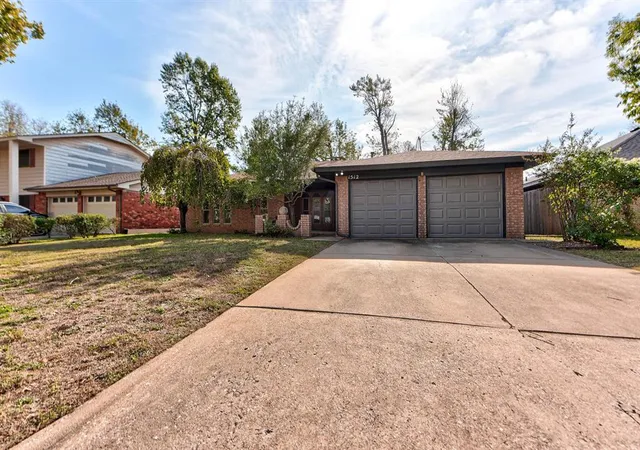 Photo 1 of Single family home for sale at 1512 Charles St, Norman, OK 73069 | MLS# 1255809 | Listing updated on 2026-10-29