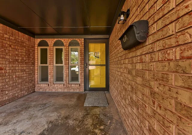 Photo 3 of Single family home for sale at 1512 Charles St, Norman, OK 73069 | MLS# 1255809 | Listing updated on 2026-10-29