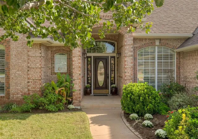 Photo 1 of Single family home for sale at 15212 Grand Parke Dr, Edmond, OK 73013 | MLS# 1255813 | Listing updated on 2026-10-28