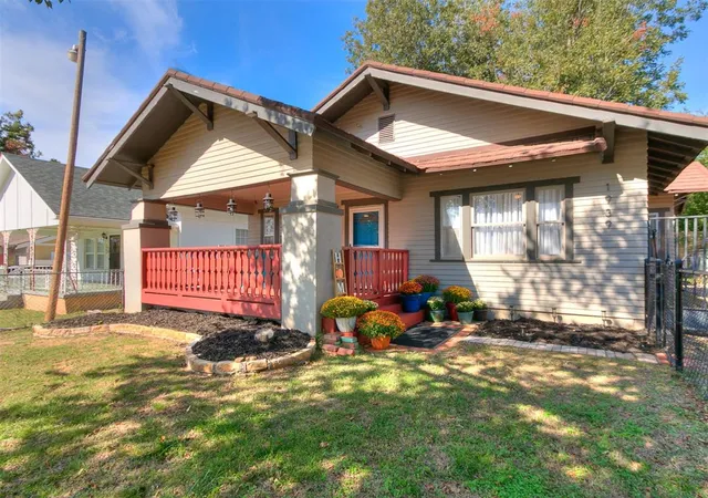 Photo 2 of Single family home for sale at 1939 Nw 11th Street, Oklahoma City, OK 73106 | MLS# 1255829 | Listing updated on 2026-10-28
