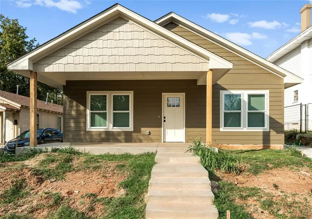 Photo 1 of Single family home for sale at 1425 Ne 9th Street, Oklahoma City, OK 73117 | MLS# 1255835 | Listing updated on 2026-10-28