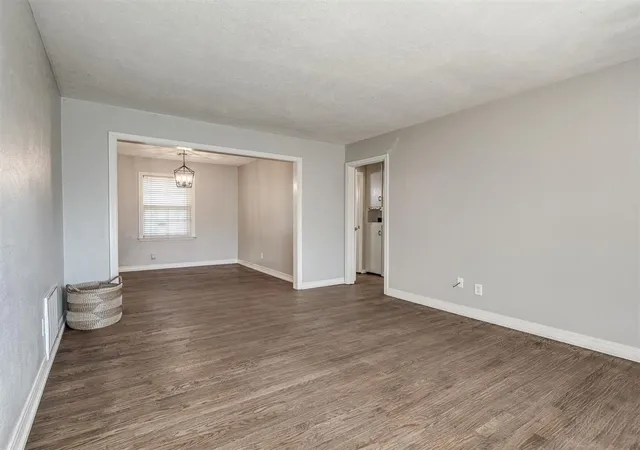 Photo 2 of Single family home for sale at 2009 Andover Ct, Oklahoma City, OK 73120 | MLS# 1255847 | Listing updated on 2026-10-29
