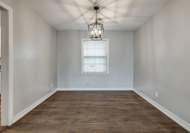 Photo 4 of Single family home for sale at 2009 Andover Ct, Oklahoma City, OK 73120 | MLS# 1255847 | Listing updated on 2026-10-29
