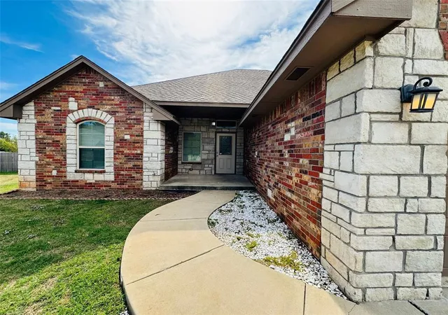 Photo 2 of Single family home for sale at 3412 Valley Holw, Norman, OK 73071 | MLS# 1255851 | Listing updated on 2026-10-29