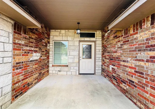 Photo 3 of Single family home for sale at 3412 Valley Holw, Norman, OK 73071 | MLS# 1255851 | Listing updated on 2026-10-29