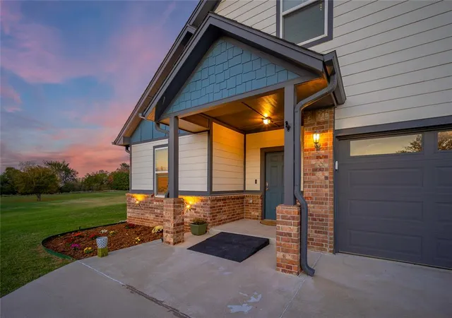 Photo 2 of Single family home for sale at 15949 Prairie Rose Dr, Mc Loud, OK 74851 | MLS# 1255856 | Listing updated on 2026-10-29
