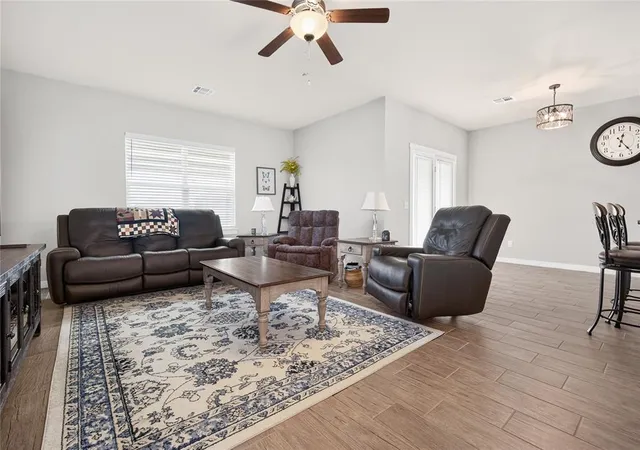 Photo 4 of Single family home for sale at 15949 Prairie Rose Dr, Mc Loud, OK 74851 | MLS# 1255856 | Listing updated on 2026-10-29