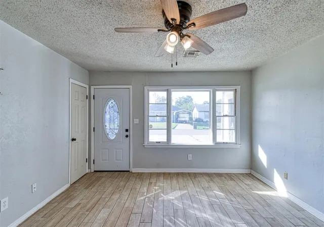 Photo 3 of Single family home for sale at 1245 Dakota St, Norman, OK 73069 | MLS# 1255859 | Listing updated on 2026-10-29