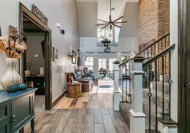 Photo 3 of Single family home for sale at 9043 Nawassa Dr, Oklahoma City, OK 73130 | MLS# 1255861 | Listing updated on 2026-10-29