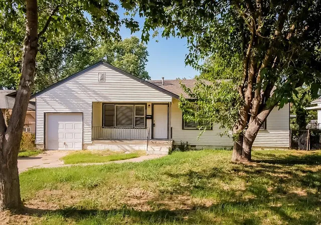 Single family home for sale at 3525 E King St, Tulsa, OK 74115 | MLS# 1255863