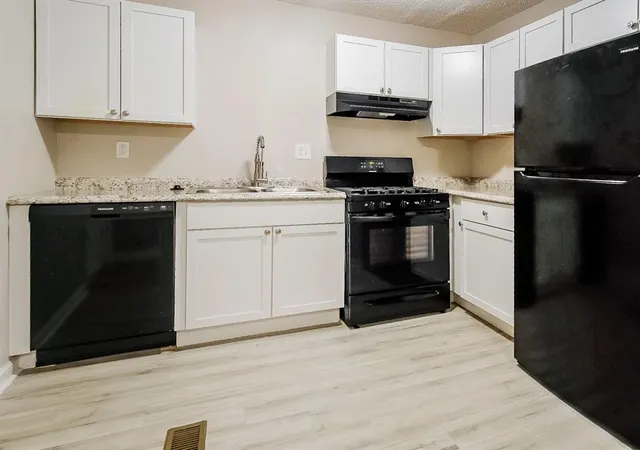 Photo 4 of Single family home for sale at 3525 E King St, Tulsa, OK 74115 | MLS# 1255863 | Listing updated on 2026-10-29