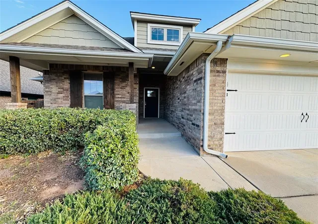 Photo 2 of Single family home for sale at 9225 NW 89th Street, Yukon, OK 73099 | MLS# 1255877 | Listing updated on 2026-10-29
