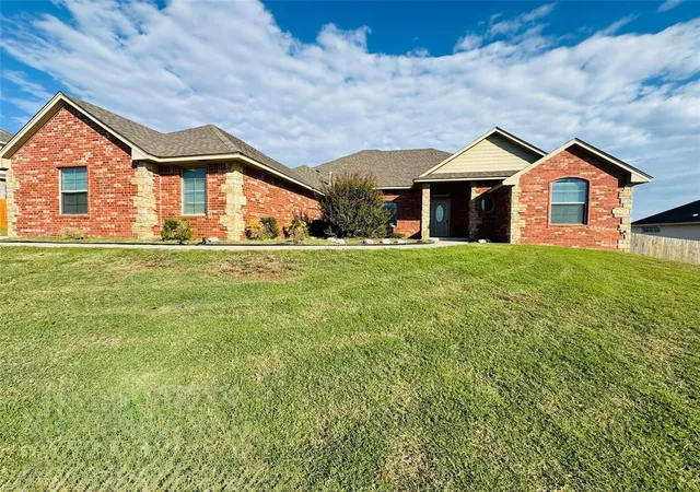 Photo 1 of Single family home for sale at 9917 NW 98th Street, Yukon, OK 73099 | MLS# 1255885 | Listing updated on 2026-10-29