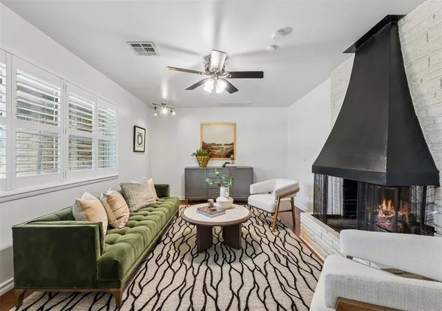 Photo 4 of Single family home for sale at 3724 NW 64th Street, Oklahoma City, OK 73116 | MLS# 1255886 | Listing updated on 2026-10-29
