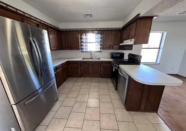 Photo 4 of Single family home for sale at 352160 E 1050 Road, Prague, OK 74864 | MLS# 1255895 | Listing updated on 2026-10-28
