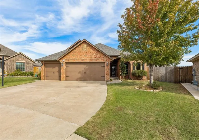 Photo 1 of Single family home for sale at 11713 SW 22nd Terrace, Yukon, OK 73099 | MLS# 1255903 | Listing updated on 2026-10-29