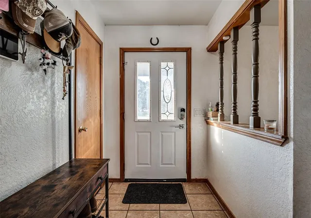 Photo 3 of Single family home for sale at 102 Moore Rd, Mc Loud, OK 74851 | MLS# 1255915 | Listing updated on 2026-10-28
