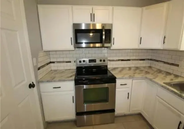 Photo 3 of Single family home for sale at 4405 SE 43rd Street, Oklahoma City, OK 73115 | MLS# 1255923 | Listing updated on 2026-10-29