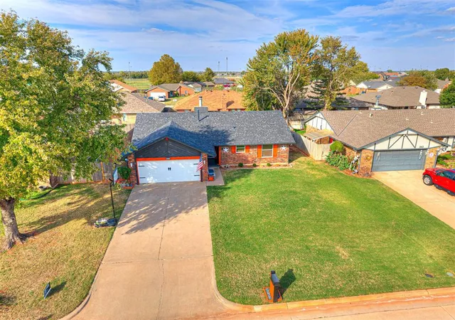 Photo 2 of Single family home for sale at 405 W Branches Way, Mustang, OK 73064 | MLS# 1255927 | Listing updated on 2026-10-29