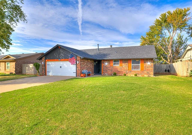 Photo 3 of Single family home for sale at 405 W Branches Way, Mustang, OK 73064 | MLS# 1255927 | Listing updated on 2026-10-29