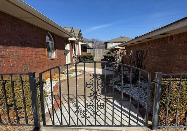 Photo 1 of Single family home for sale at 3813 Tudor Cir, Norman, OK 73072 | MLS# 1255936 | Listing updated on 2026-10-29
