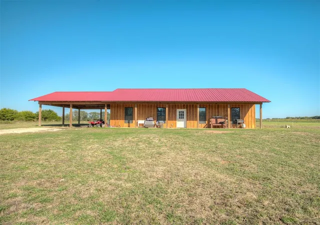 Photo 1 of Single family home for sale at 36045 Ew 1140 Rd, Seminole, OK 74868 | MLS# 1255977 | Listing updated on 2026-10-29