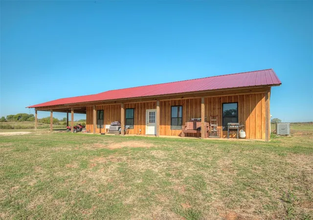 Photo 3 of Single family home for sale at 36045 Ew 1140 Rd, Seminole, OK 74868 | MLS# 1255977 | Listing updated on 2026-10-29