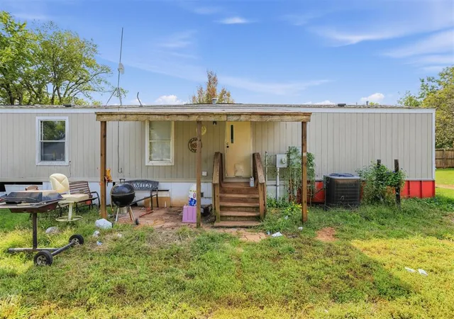 Photo 1 of Single family home for sale at 2234 N 4th Street, Chickasha, OK 73018 | MLS# 1255982 | Listing updated on 2026-10-29