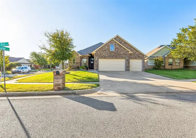 Photo 2 of Single family home for sale at 9100 NW 91st Circle, Yukon, OK 73099 | MLS# 1255984 | Listing updated on 2026-10-31
