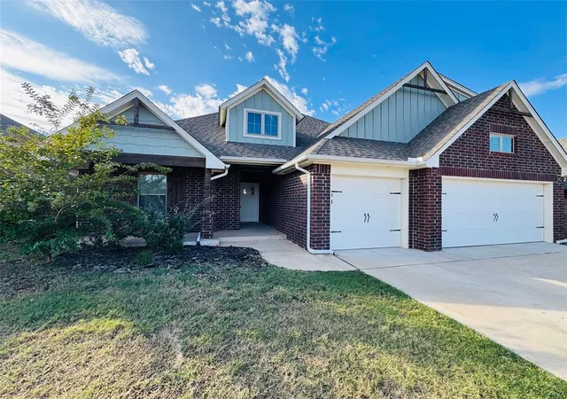 Single family home for sale at 1604 NE 33rd Terrace, Moore, OK 73160 | MLS# 1256024