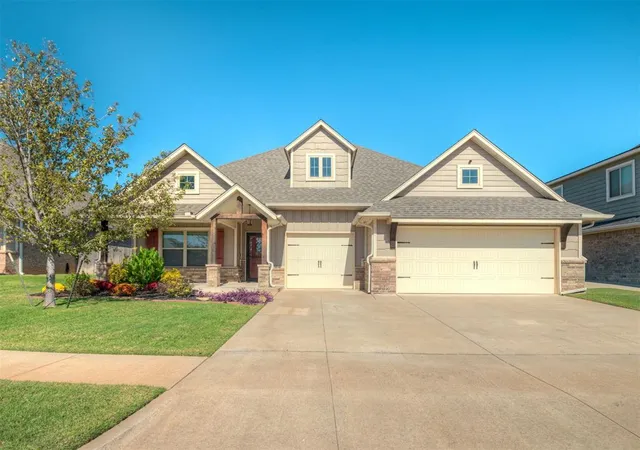 Single family home for sale at 10425 SW 24th Terrace, Yukon, OK 73099 | MLS# 1256029
