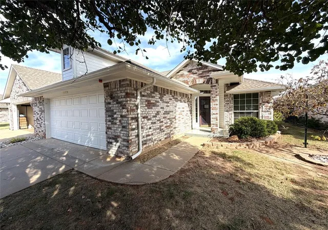 Multi family home for sale at 13220 Signature Cir, Oklahoma City, OK 73142 | MLS# 1256034