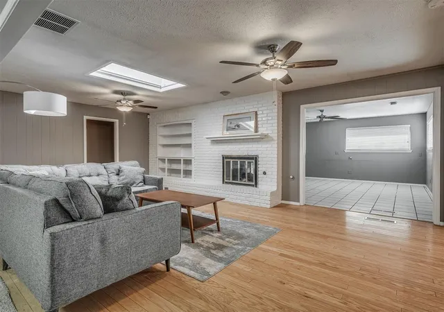 Photo 4 of Single family home for sale at 3608 NW 72nd Street, Oklahoma City, OK 73116 | MLS# 1256043 | Listing updated on 2026-10-31
