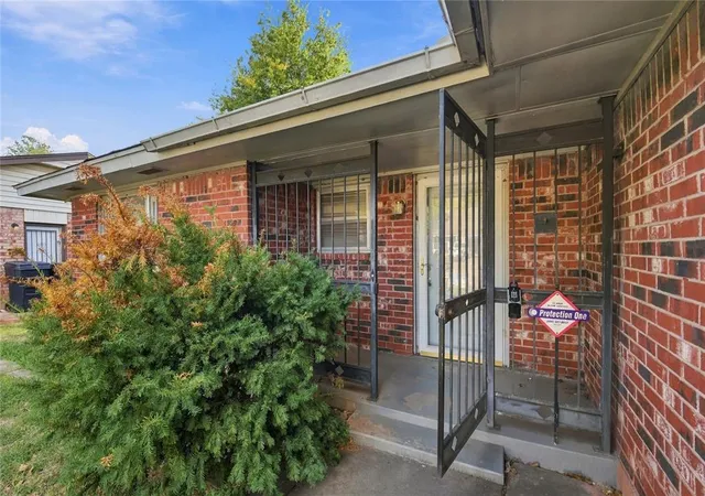 Photo 1 of Single family home for sale at 2404 SE 51st Street, Oklahoma City, OK 73129 | MLS# 1256062 | Listing updated on 2026-10-29